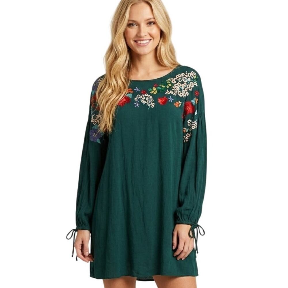 Umgee Floral Embroidered Dress Womens Medium Green Mini Shift Cottage Boho